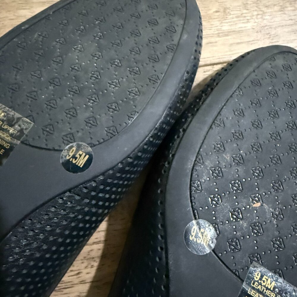 Antonio Melani BESS Loafers 9.5 - Picture 7 of 7